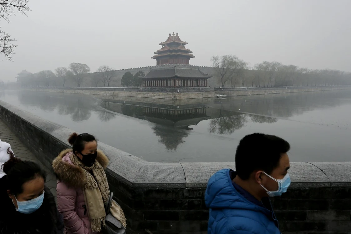 Beijingul sub cod roşu de poluare FOTO AP