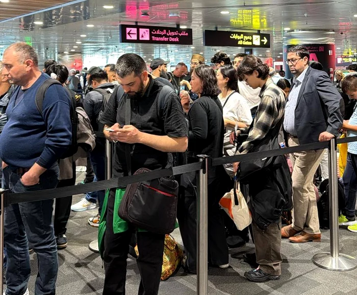Români, blocați în aeroporturile din Orientul Mijlociu FOTO: Răzvan Pascu/FB