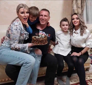 Iulia Sabbagh, frumoasa soție a omului de televiziune Christian Sabbagh, împlinește azi 31 de ani