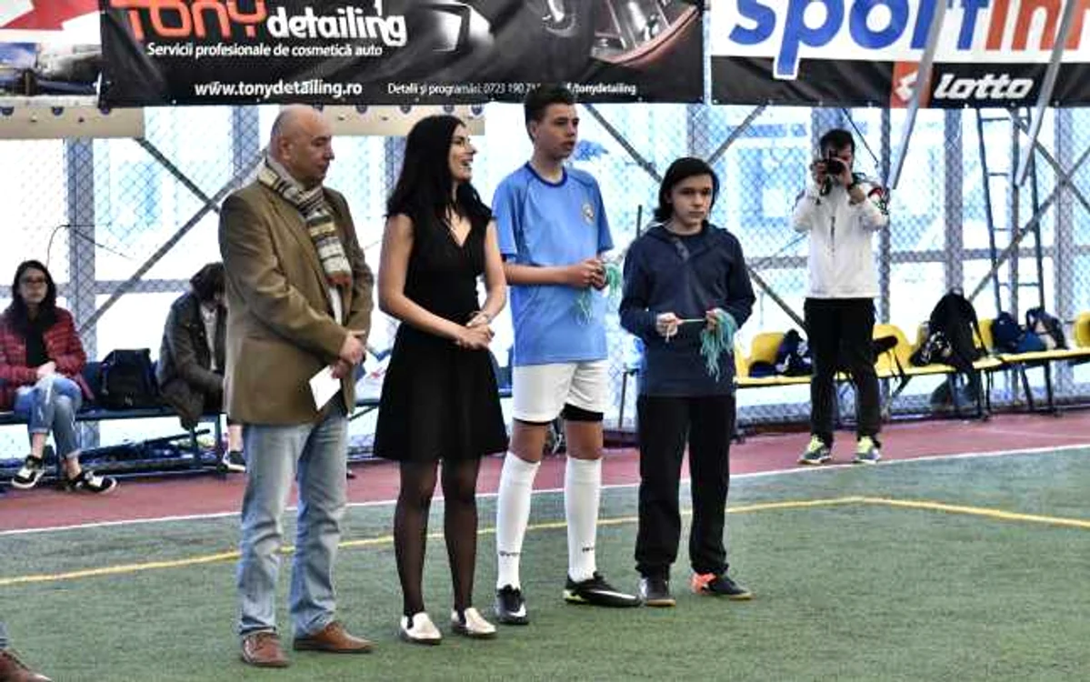 Aurel Ţicleanu (stânga) unul dintre ambasadorii evenimentului
