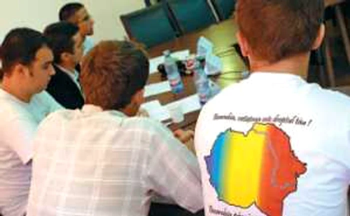 Tinerii basarabeni se mobilizează