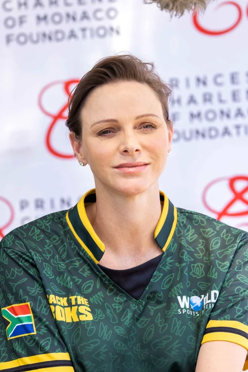 Charlene în Africa jpg