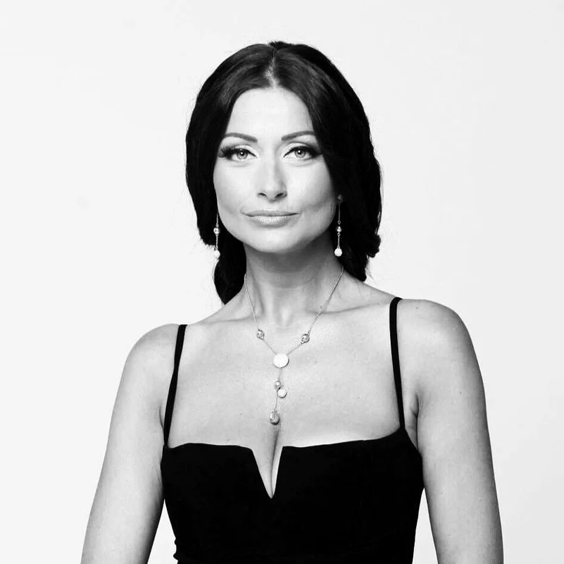 1 gabriela cristea goala 2 jpg jpeg