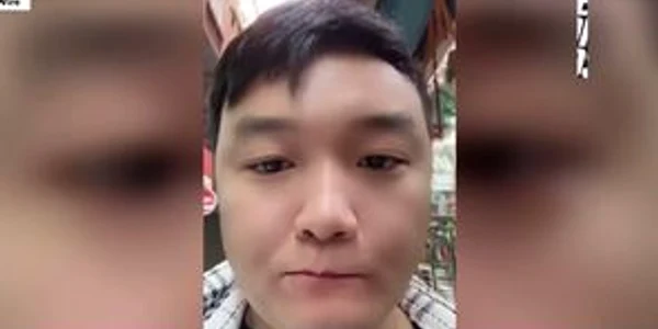 Momentul in care un blogger culinar din China este injunghiat mortal FOTO Captură Video jpg