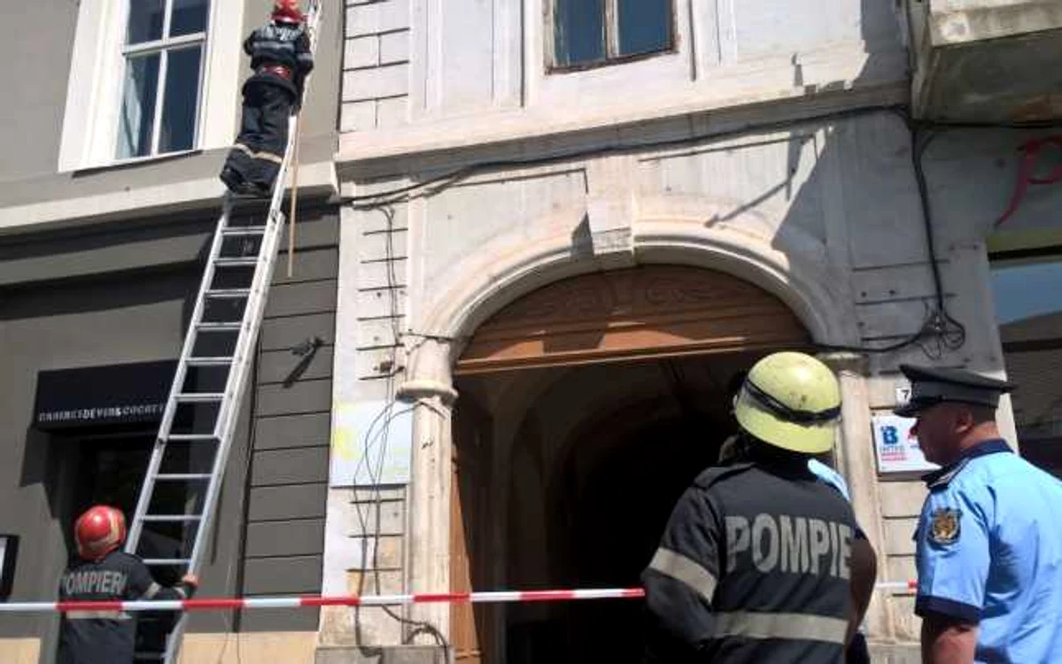 Imagine de la intervenţie FOTO Indra Ionescu