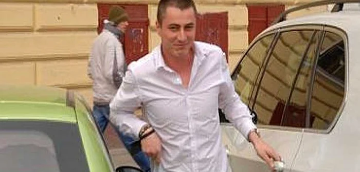 Braşov: Poliţistul Cristian Cioacă a renunţat la avocatul Sorescu