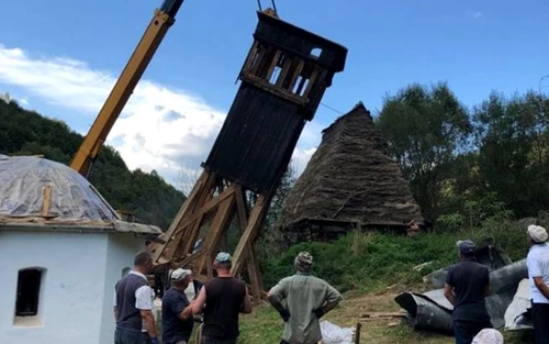 biserica din Vinta 3 jpg jpeg