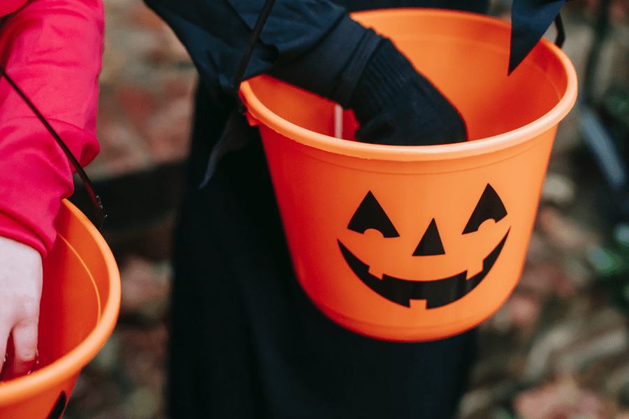 Pericolul ascuns într-o bomboană de Hallowen: „Ce bolnav ar face asta?“ FOTO