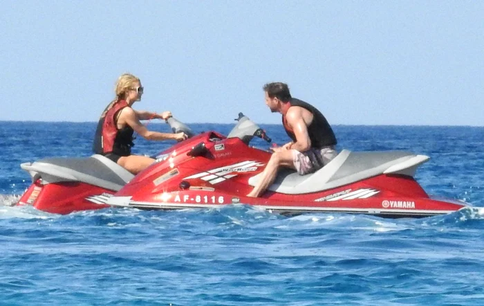 paris hepta 2057121 jpeg