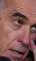Candidatul independent Călin Georgescu face declarații de presă, în Izvorani, județul Ilfov. FOTO Inquam Photos / Octav Ganea