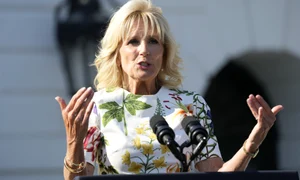 Jill Biden garderoba cu rochii florale  (1) 4 iulie jpg