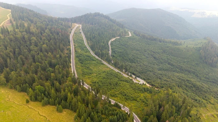 Drumul Talienilor, care leagă Borca de Mălini, a fost complet modernizat.