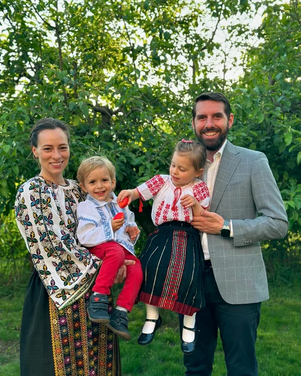 Alina Maria de Roumanie si Nicolae al Romaniei cu Maria Alexandra si Mihai mai 2024   Instagram jpg