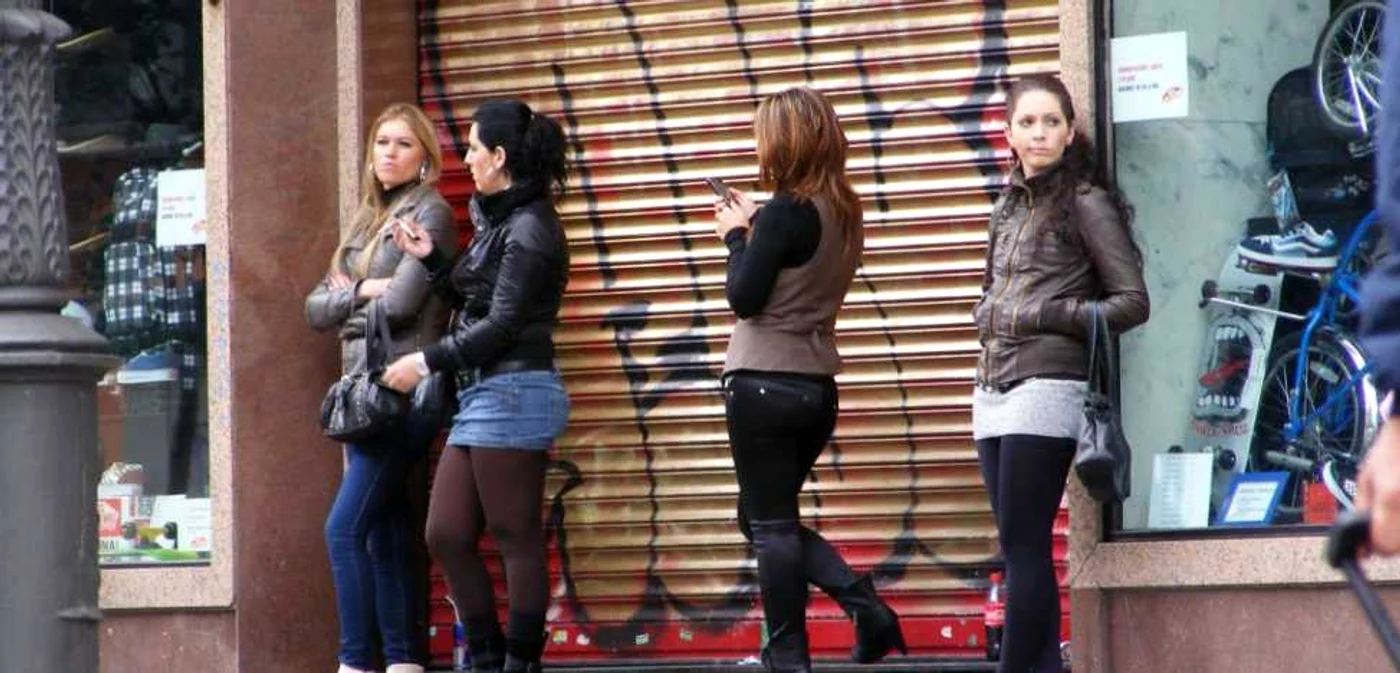 Tinerele erau păcălite cu locuri de muncă inexistente