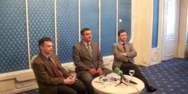 Medicii de la IUBCVT Mureş au vorbit astăzi despre activitatea lor