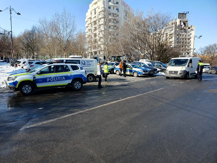 Razie a Brigazii de Poliție Rutieră și a RAR la Piața Unirii