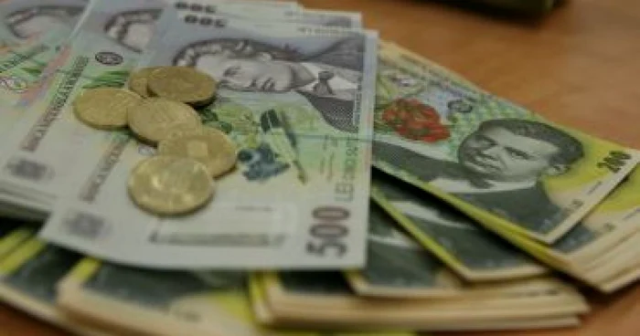 Experţii CE şi cei ai FMI analizează sâmbătă şi duminică textul legii unice de salarizare