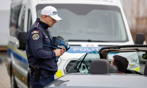 ID335358 INQUAM Photos Cornel Putan jpg