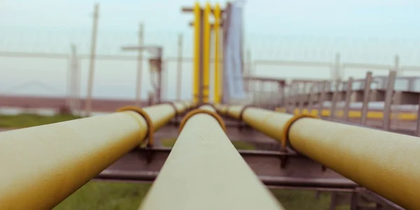 gaze conducte gaz tevi foto shutterstock