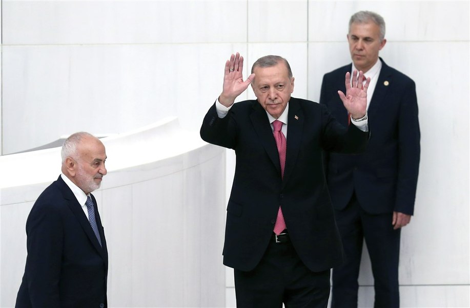 Erdogan a depus jurământul pentru al treilea mandat prezidenţial. Peste 30 de şefi de stat şi de guvern participă la ceremonii