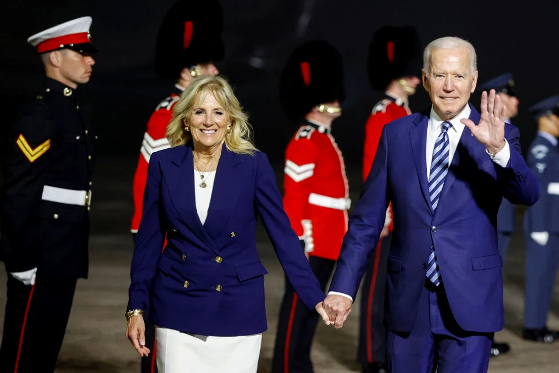 
    Joe Biden o vizitează duminică pe regina Elizabeth a II-a, la Castelul Windsor.Foto: Getty  