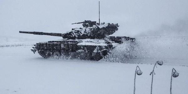 Război în Ucraina - tanc ucrainean în Donbas FOTO Profimedia 