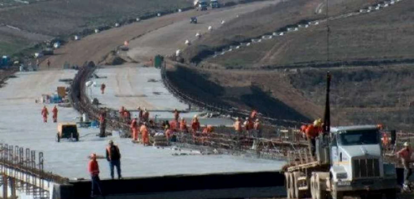 Lucrările la autostrada Craiova-Piteşti vor fi gata până în 2020