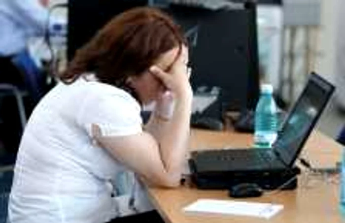 Tot mai mulţi orădeni sunt copleşiţi de problemele de la locul de muncă