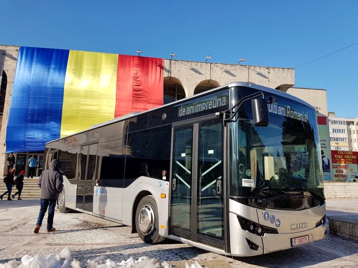 Noile autobuze din Constanţa, la punerea în circulaţie FOTO Călin Gavrilaş