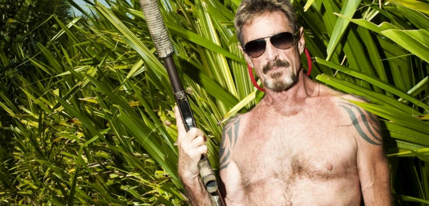 John McAfee  a fondat compania omonimă de software antivirus în anii ’80, dar s-a retras din ea în anii ’90
