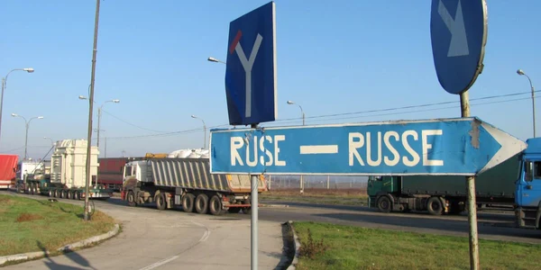 Garda controlează transporturile de produse intracomunitare 24 de ore din 24