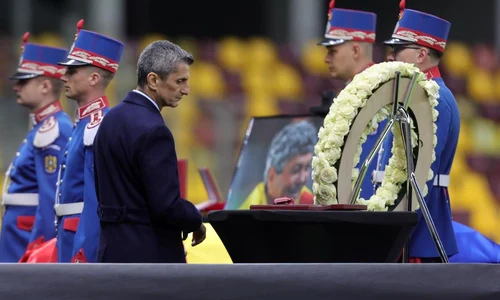 https   www prosport ro  wp content uploads 2026 04 gestul lui razvan lucescu de care trebuie sa auda toata romania jpg