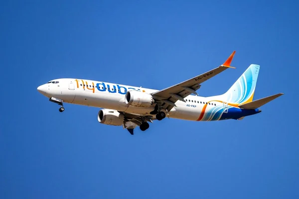 Pilot înjunghiat în avionul Dubai-Tel Aviv. Copilotul a încercat să prăbușească aeronava cu 180 de pasageri: „Am crezut că vom muri”. Au fost ridicate avioane de luptă