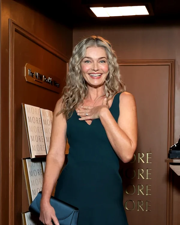 Paulina Porizkova  este o susținătoare  a frumuseții naturale