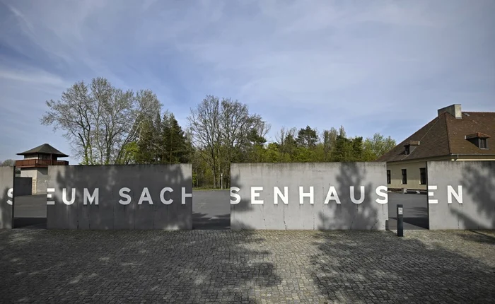 
    Un fost gardian al lagărului nazist Sachsenhausen, în vârstă de 100 de ani, va fi judecat în toamnăFoto: AFP  