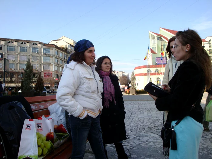 Ieri, membrii Clubului Phoenix au organizat o colectă publică