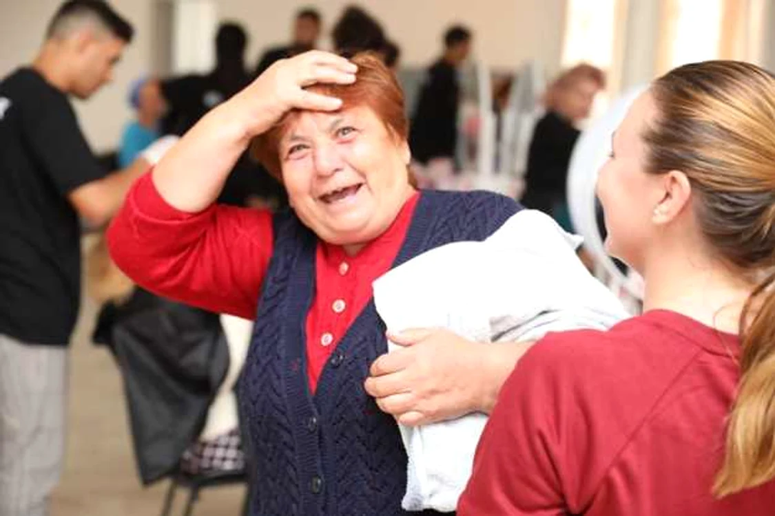 La început, doamnele au fost reticente când li s-a propus o schimbare de look FOTO Soapta Florilor
