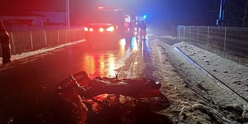 Doi adolescenți răniți după o coliziune între două motociclete. FOTO: Suceava News