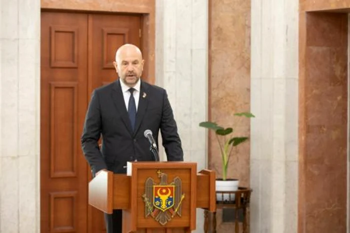 Vicepremierul de la Chișinău spune că Rusia a corupt alegătorii. FOTO: Gov.md