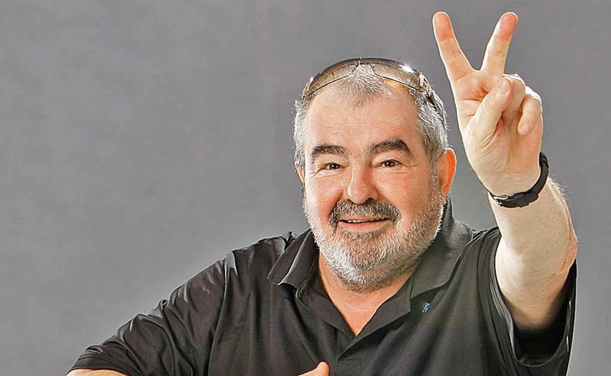 
    George Stanca  