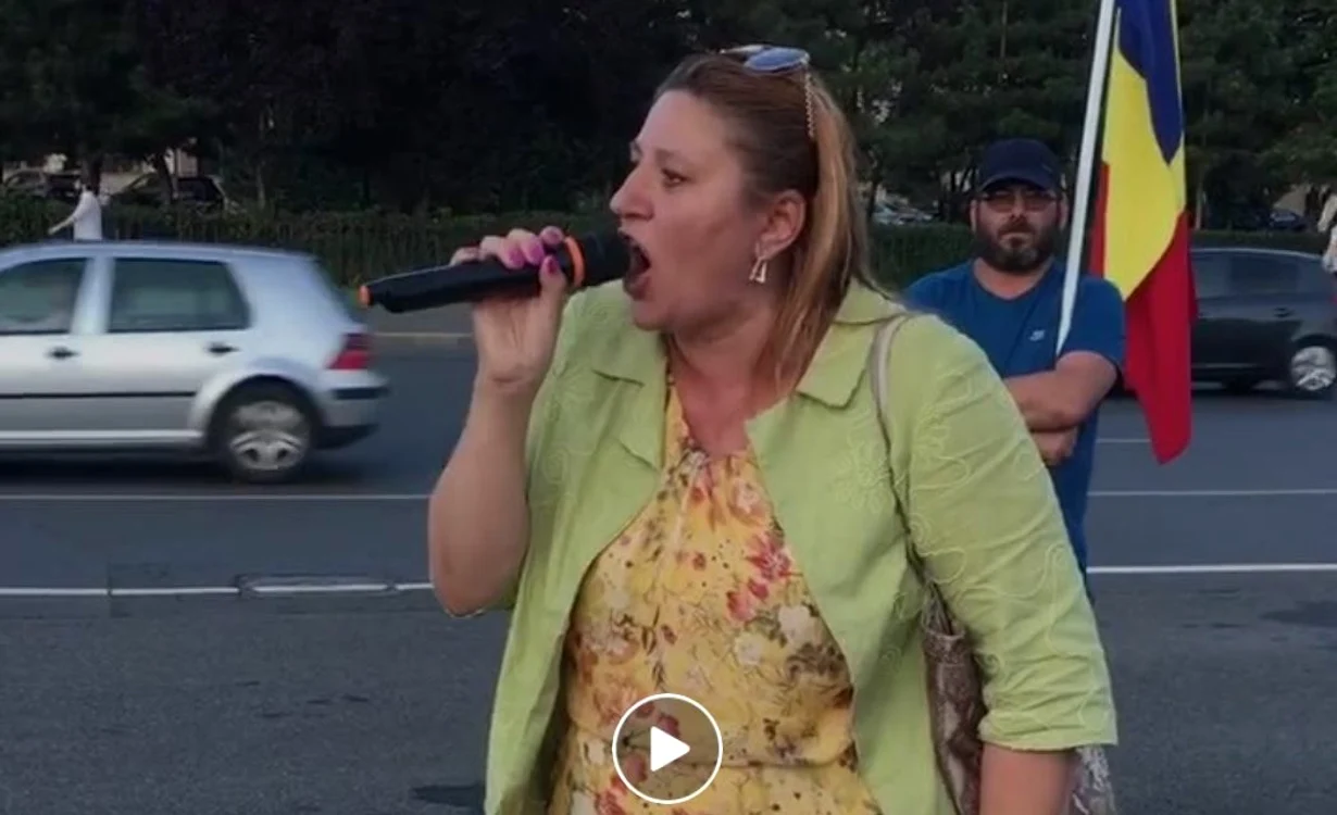 
    Diana Iovanovici-Șoșoacă, ajunsă senator AUR de IașiFoto: captură video  