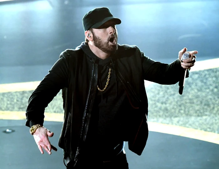 Eminem i-a făcut pe oaspeţii galei Oscar 2020 să se piardă cu firea FOTO Guliver/Getty Images