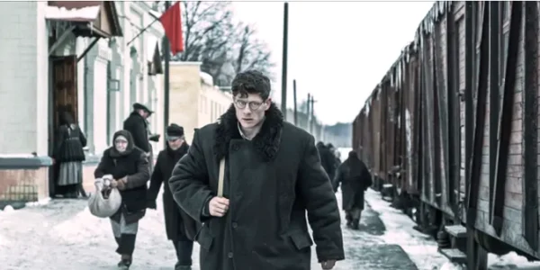 Actorul britanic James Norton în filmul despre Holomodor  Mr Jones Foto captură  Allstar/Film Produkcja