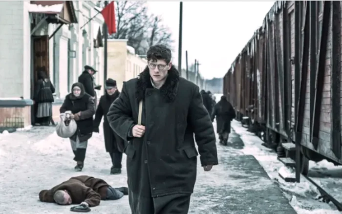 Actorul britanic James Norton în filmul despre Holomodor  Mr Jones Foto captură  Allstar/Film Produkcja