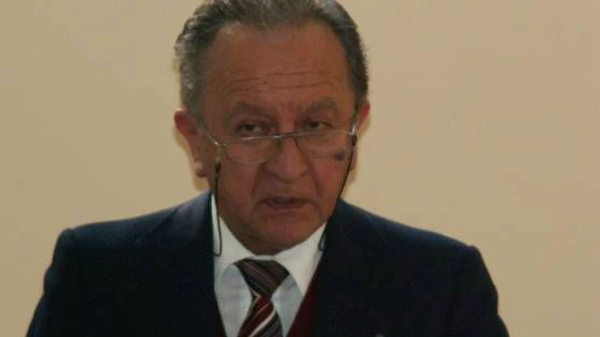 A murit profesorul Alexandru Barnea, fost decan al Facultății de Istorie jpeg