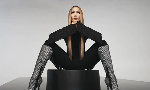 Jennifer Lopez cu cizme   Instagram 2 jpg