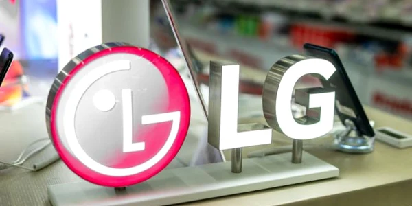 Smartphone LG logo LG Electronics FOTO Shutterstock