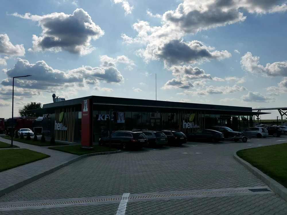 Colaborare între Rompetrol și KFC în beneficiul șoferilor FOTO Ștefan Both
