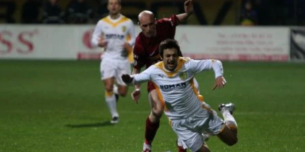 În ultima partidă susţinută pe propriul teren, FC Braşov a fost învinsă, cu 0-1, de CFR Cluj