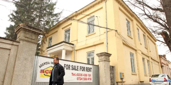 Clădirea fostului Comisariat Militar aparţine acum familiei Flamaropol  
